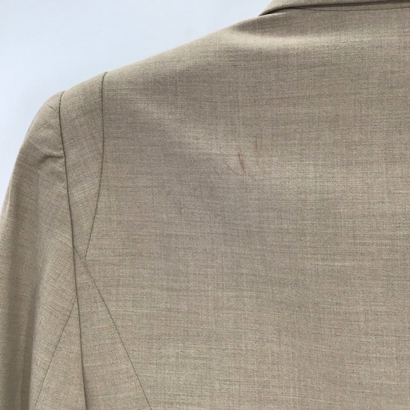 The Limited Women’s Two Botton Blazer Career Business Casual Beige Size 8 - Picture 6 of 7